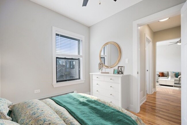 Photo - 547 Chestnut St