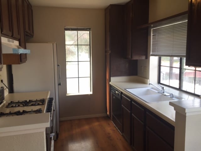 Photo - 4830 Nara Vista Way Unidad 204