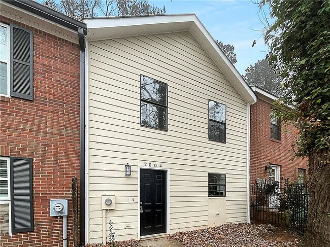 Building Photo - 7001 Pat Mell Pl SE