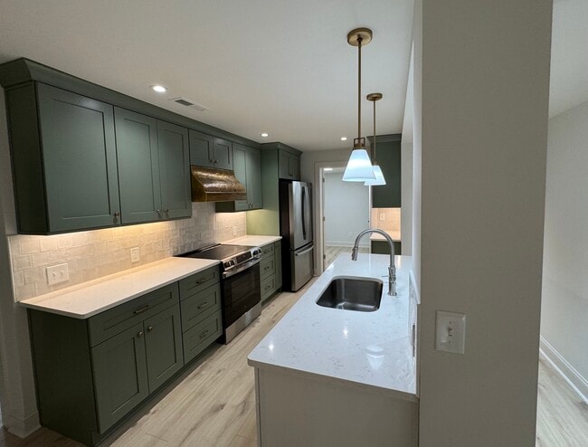 Kitchen - 886 Moore Rd Unit Daylight Basement Apt