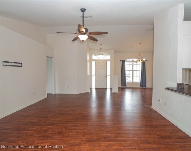 Photo - 2508 Manor Dr