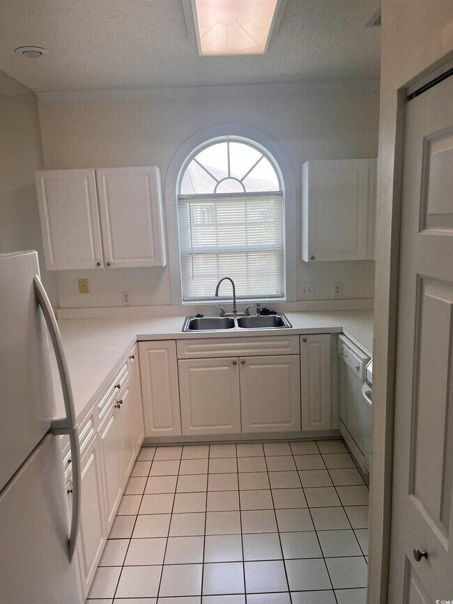 Photo - 4191 Hibiscus Dr