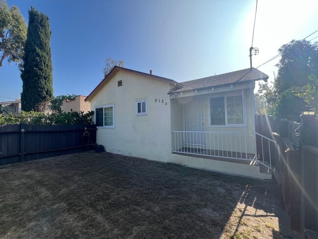 Photo - 2-bedroom, 1-bath home in the heart of Glendale!