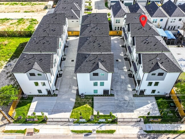 Photo - 7735 Hammerly Blvd