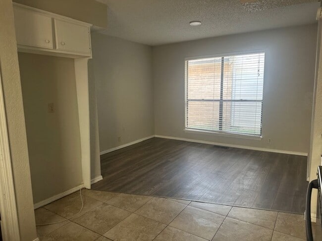 Photo - Duplex - Putnam City North Schools