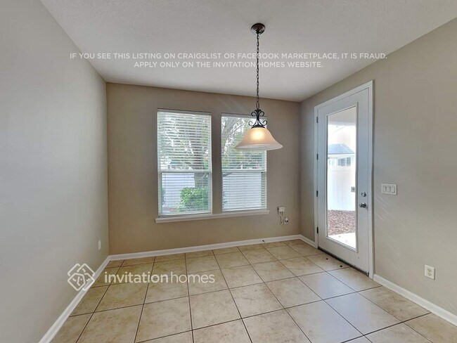 Photo - 530 Side Creek Ln