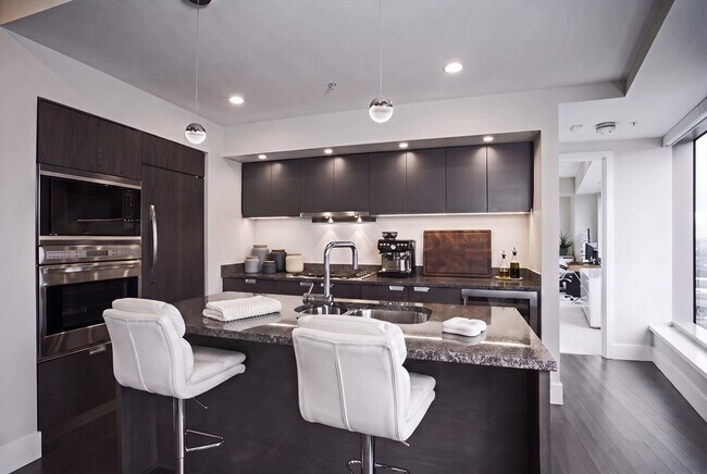 Photo - 110 Stuart St Unit 18B