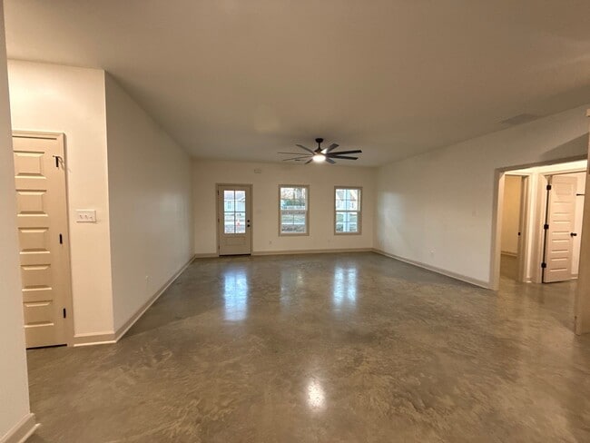 Photo - 41 Wooten Ave