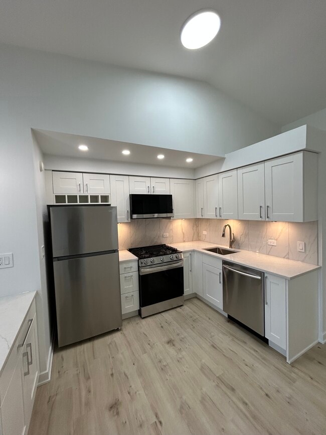 Photo - 18 Echo Ct Unit 14