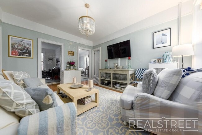 2 Bed In Prime Brooklyn Heights - 2 Bed In Prime Brooklyn Heights Apartment Unit 5B