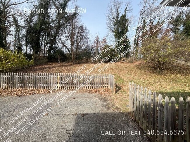 Photo - 2417 Brambleton Ave SW