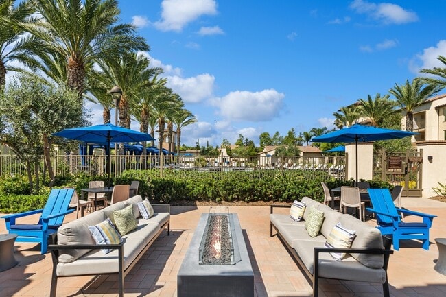 Outdoor Lounge Seating with Firepit