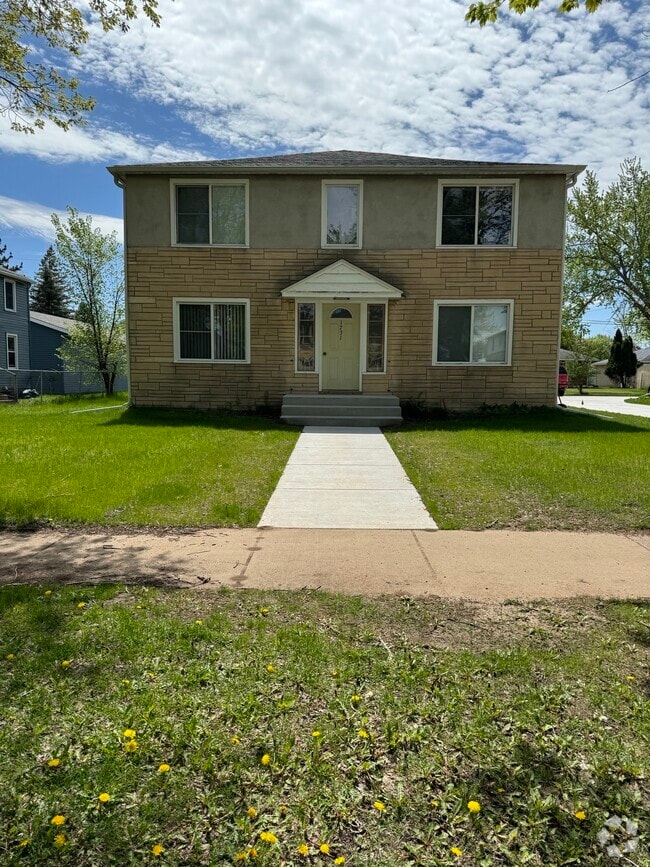 Building Photo - 1731 Goff Ave Unit #1 Rental