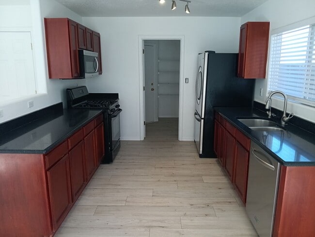 Photo - 3 Bedroom, 2.25 Bathroom Home! Schedule a Showing Today!