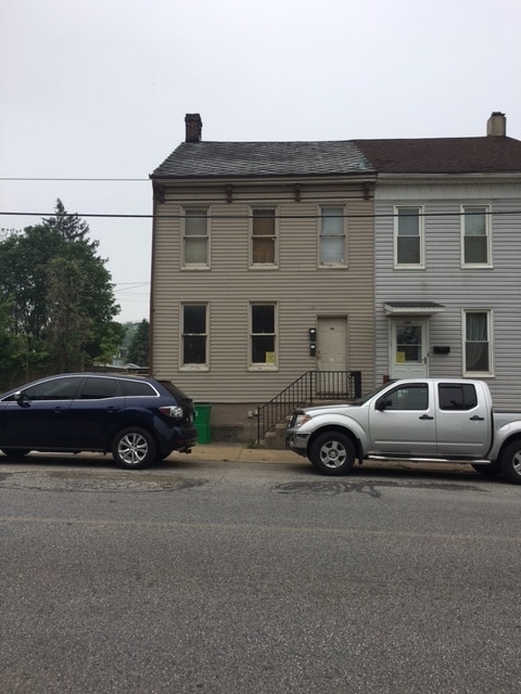Building Photo - 2 Bedrooms coming soon in York City SD