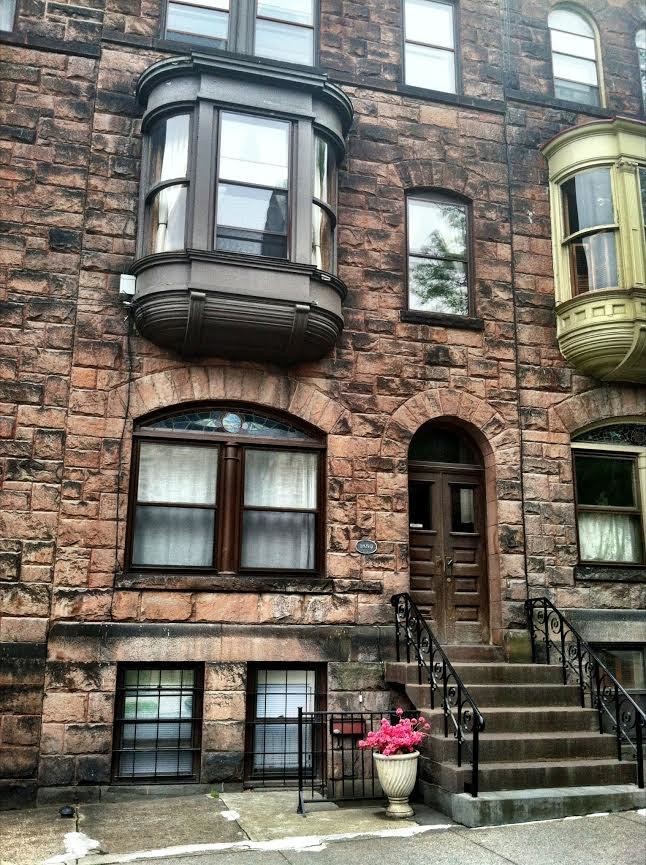 Fachada - Historic Brownstone - 206 Lancaster St Unidad 2
