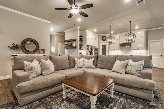 Photo - 2816 Oak Hill Ave