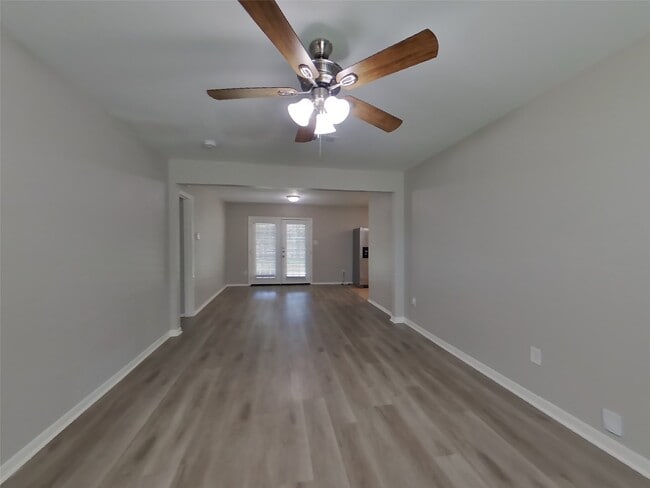 Photo - 17002 Tibet Rd