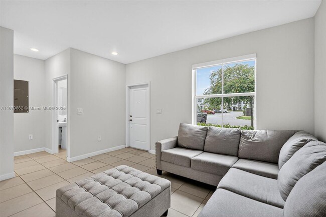 Photo - 1676 SE 26th Ter