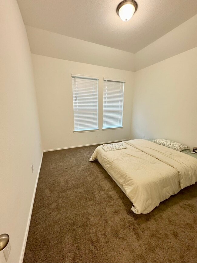 Photo - 20403 Laila Manor Ln