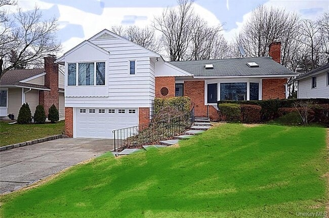 Building Photo - 5 Gilbert Rd