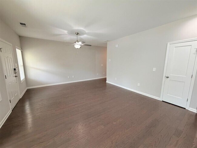 Photo - 1769 Sanford Dr