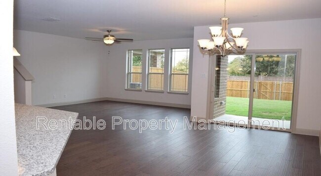 Photo - 1247 Wiltshire Dr