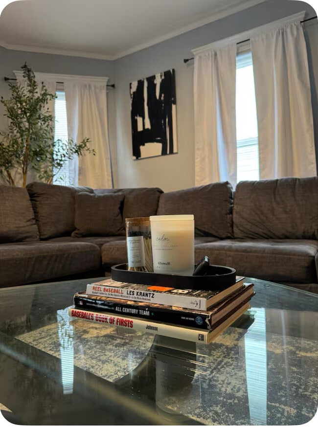 Photo - 7 Hill Pl Unit Entire Apartment