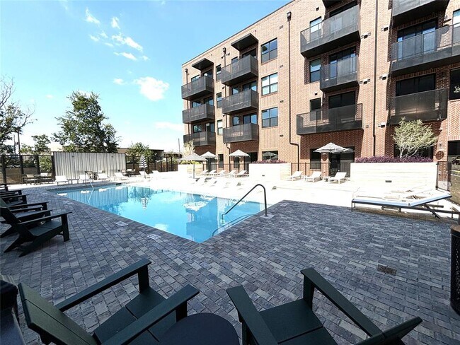 4510 Terry-O Ln Unit 406
