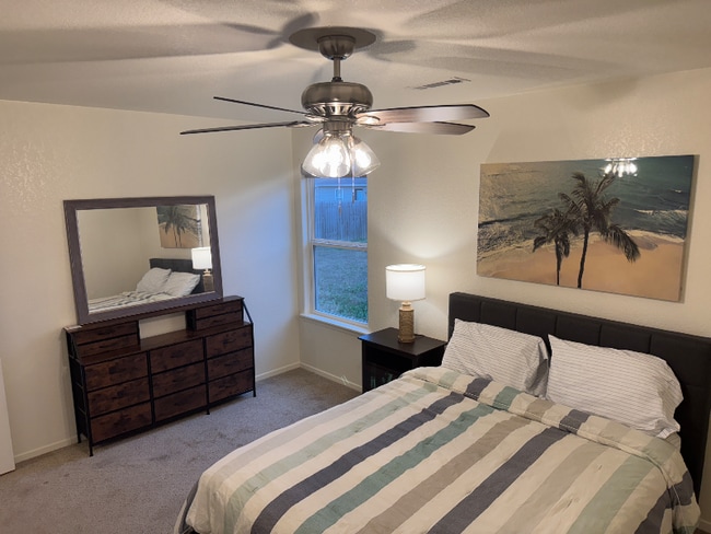 Photo - 809 NW 67th Ave