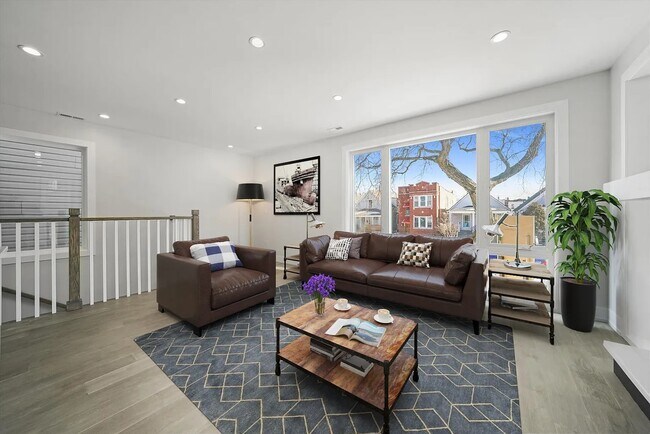 Photo - 4222 N Bernard St Unit 2