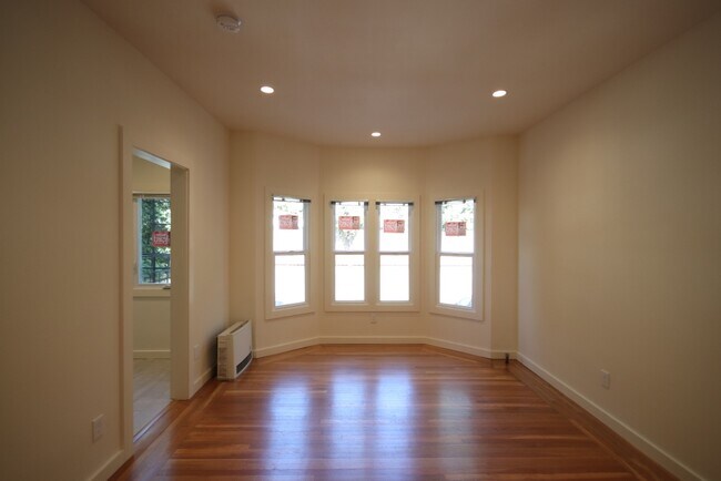 Photo - 2427 Hilgard Ave Unit #15