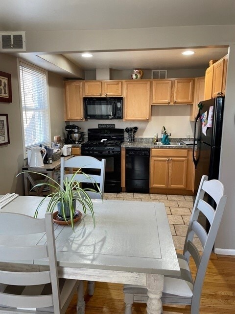 Photo - 127 E Second St Unit 125B