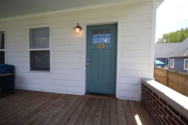 Photo - Stylish 2BR Retreat in Vibrant Highland Park Neighborhood!
