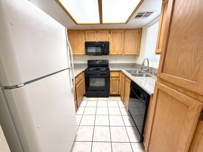 Photo - SPACIOUS 2BED/2BATH CONDO * FIRST FLOOR UNIT*