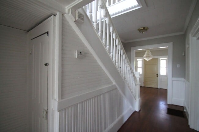 Photo - Exclusively Offered By Muse Realty Rentals...