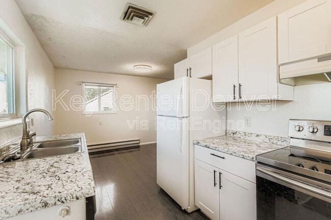 Building Photo - 11850 W Independence Ave Rental