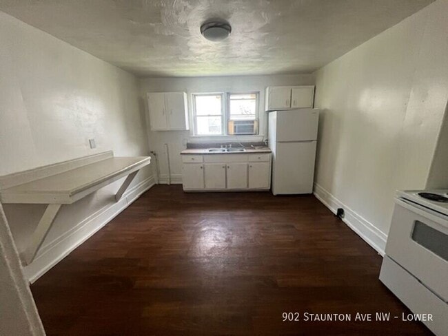 Photo - 902 Staunton Ave NW Unit Lower