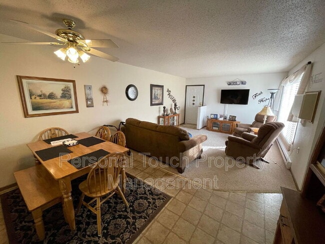 Photo - 435 22nd St E Condo Unit I