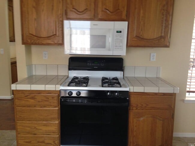 Photo - 1103 Meadowlark Dr