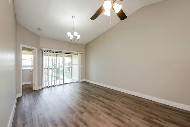 Photo - 2531 NW 56th Ave