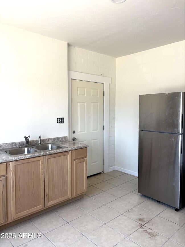 Photo - 1341 F Ave