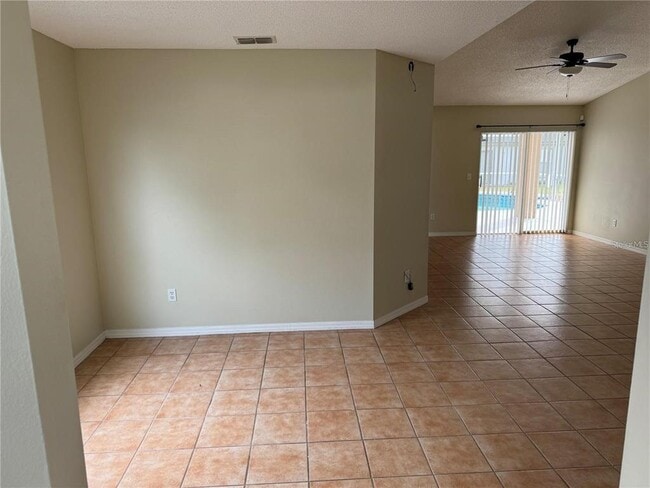 7808 Laurel Oak Ln