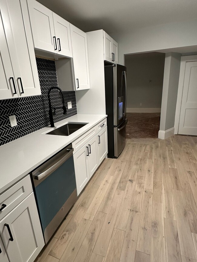 Photo - 7 Dickson St Unit #2