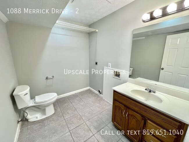 Photo - 1088 Merrick Dr