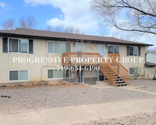 Fully Renovated 2 bed 1 bath apartment Clo... - Fully Renovated 2 bed 1 bath apartment Clo...