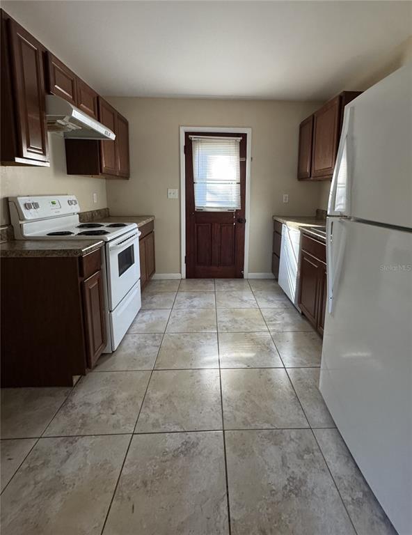 Photo - 22368 Panorama St