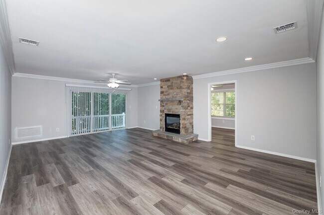 Photo - 145 Horizon View Dr Unit 145