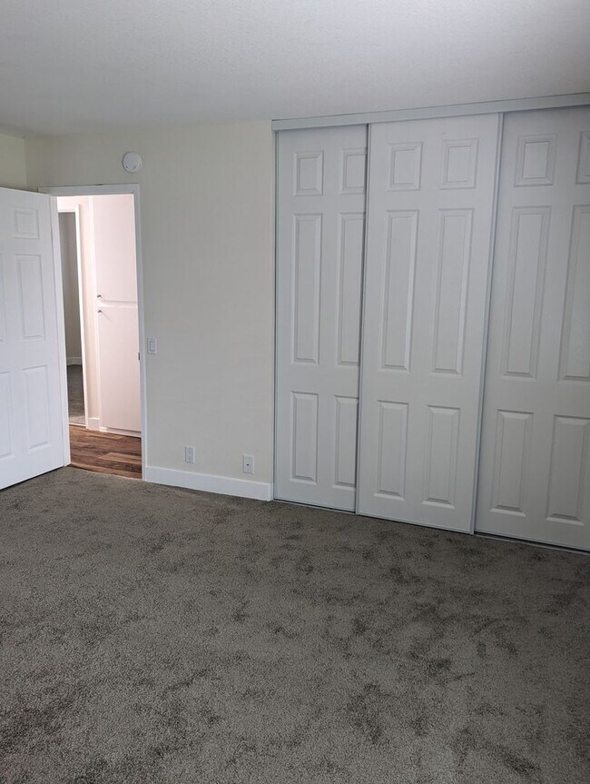 Fully Upgraded 3 Bed/2 Bath Condo Poway Condo for Rent in Poway, CA