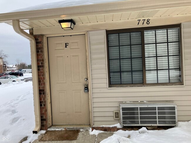 Photo - 778 Loews Blvd